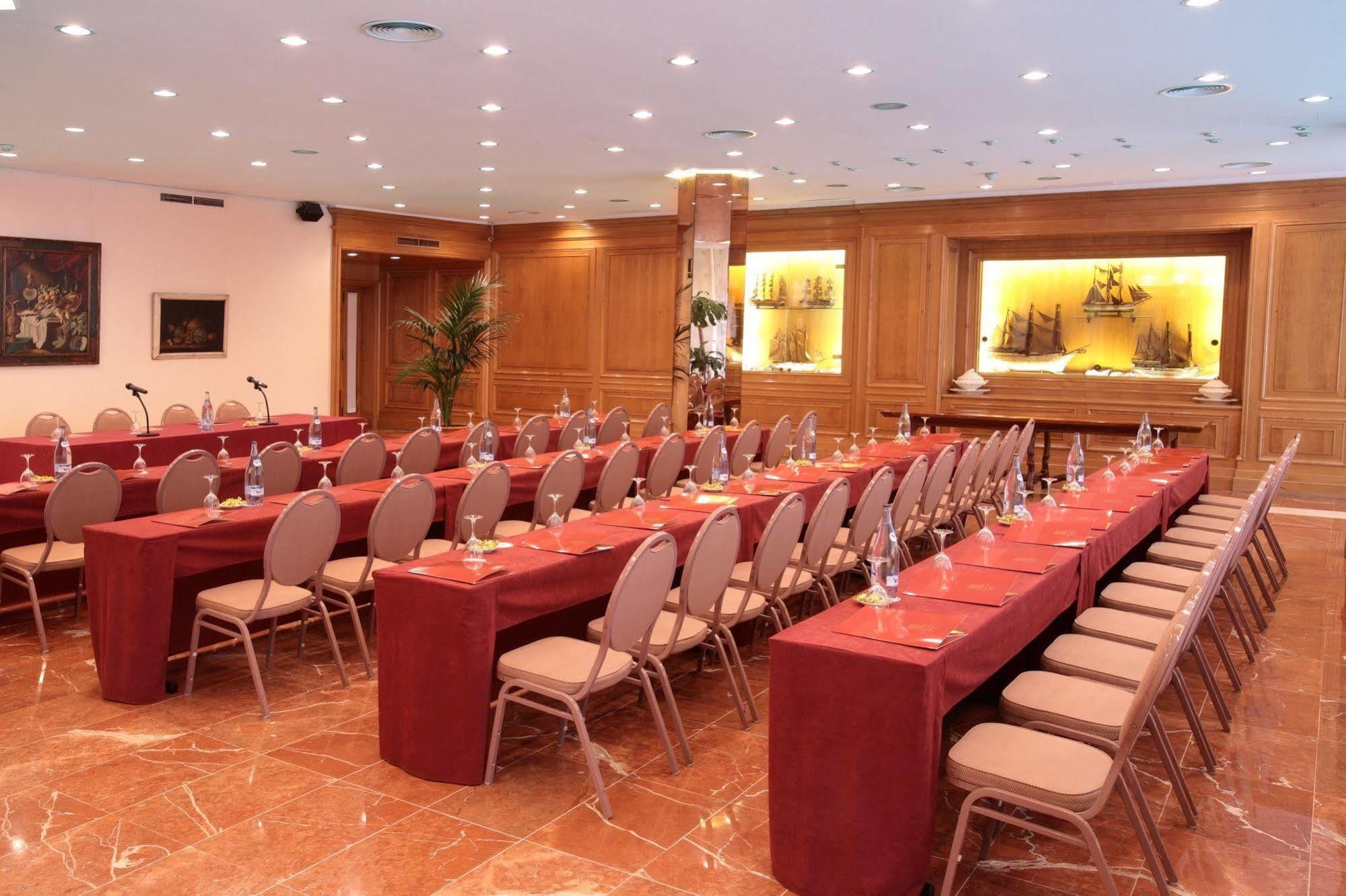 Regencia Colon Hotel Barcelona Eksteriør billede