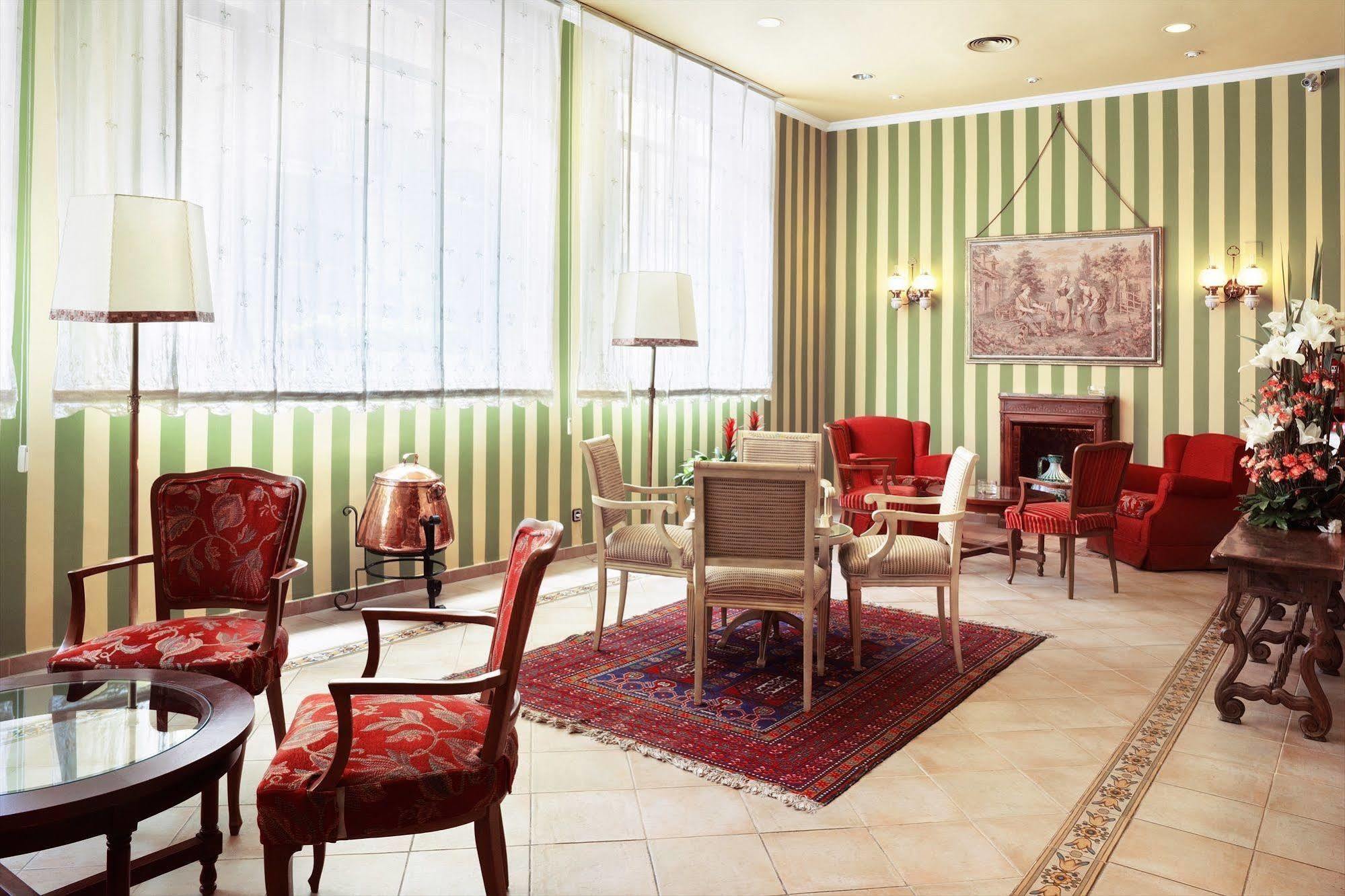 Regencia Colon Hotel Barcelona Eksteriør billede