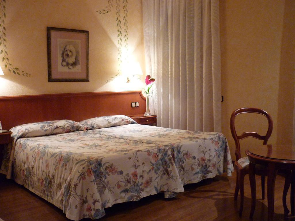 Regencia Colon Hotel Barcelona Eksteriør billede